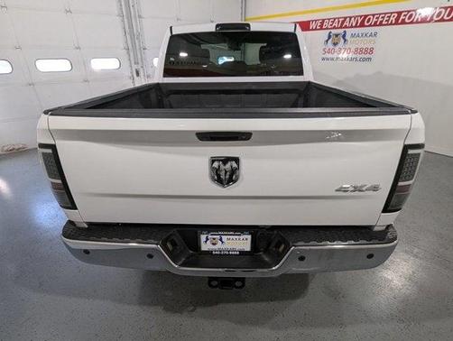 2017 RAM 2500 Tradesman Crew Cab 4x4 6'4' Box