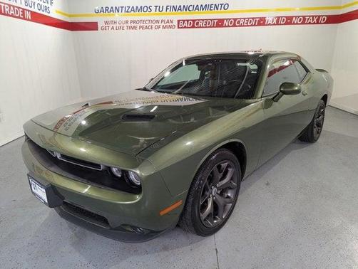 2018 Dodge Challenger SXT