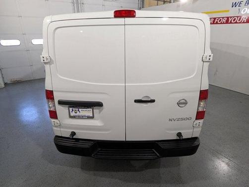 2021 Nissan NV Cargo NV2500 HD S V6