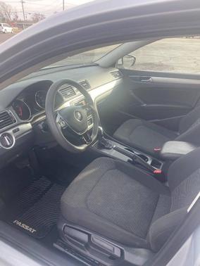 2016 Volkswagen Passat 1.8T S