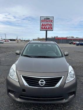 2014 Nissan Versa 1.6 SV