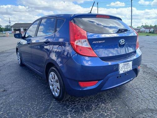 Pacific Blue Pearl 2017 Hyundai Accent SE