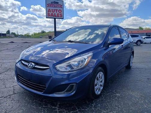 Pacific Blue Pearl 2017 Hyundai Accent SE