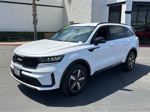 2022 Kia Sorento S
