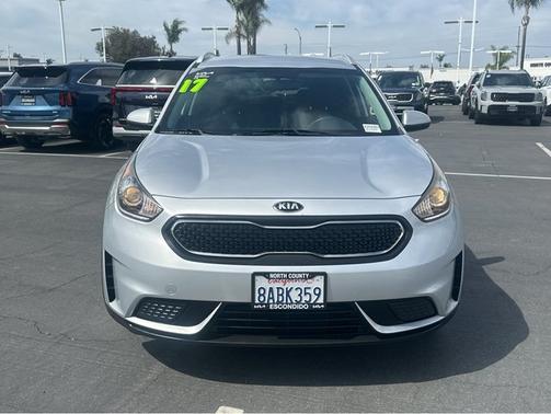 2017 Kia Niro LX