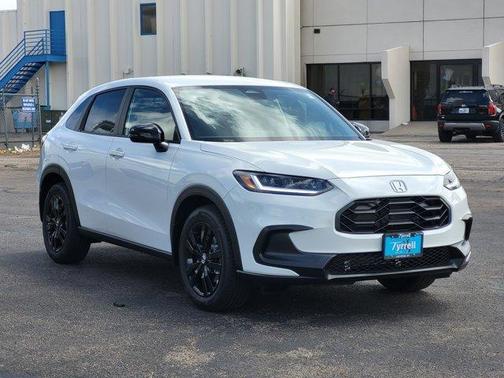 Platinum White Pearl 2026 Honda HR-V Sport