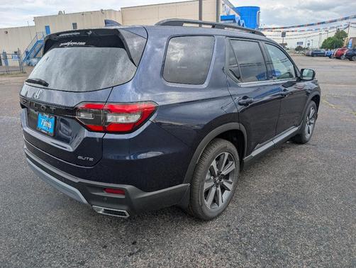 2025 Honda Pilot Elite