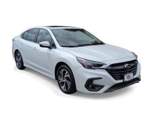 Crystal White Pearl 2025 Subaru Legacy Premium