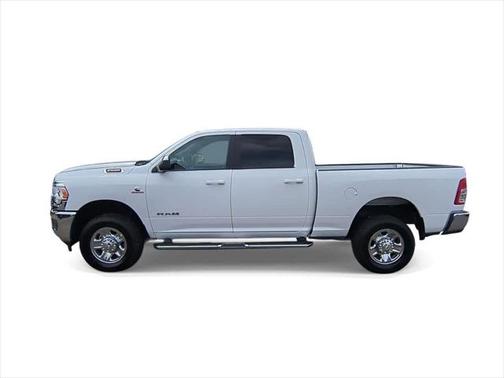 2022 RAM 2500 Big Horn Crew Cab 4x4 6'4' Box