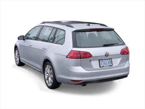 2017 Volkswagen Golf SportWagen TSI SE