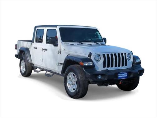 2020 Jeep Gladiator Sport S