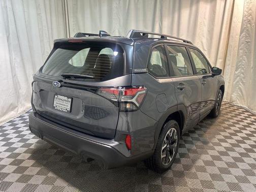 2025 Subaru Forester Base
