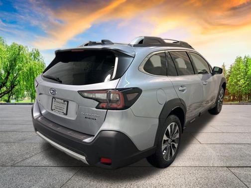 2025 Subaru Outback Touring