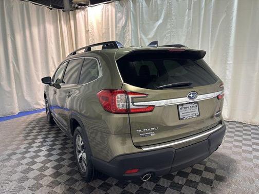 2025 Subaru Ascent Premium 8-Passenger