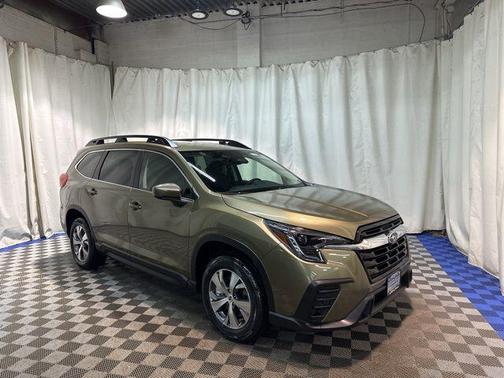 2025 Subaru Ascent Premium 8-Passenger