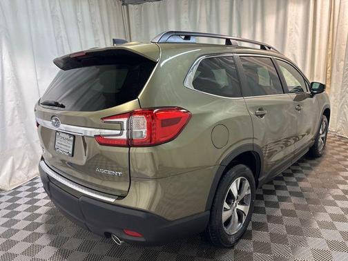 2025 Subaru Ascent Premium 8-Passenger