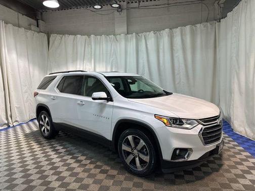 2020 Chevrolet Traverse LT Leather
