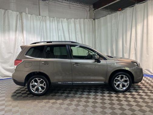 2017 Subaru Forester 2.5i Touring