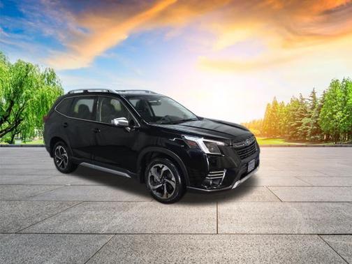 Crystal Black Silica 2022 Subaru Forester Touring