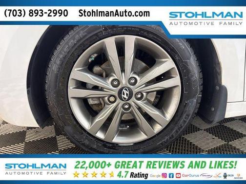 2018 Hyundai ELANTRA SEL