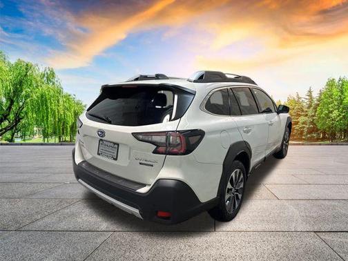 2024 Subaru Outback Touring