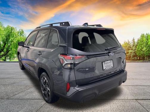 2025 Subaru Forester Hybrid Premium