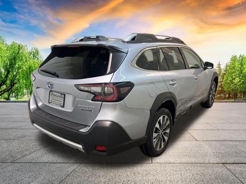 2025 Subaru Outback Touring