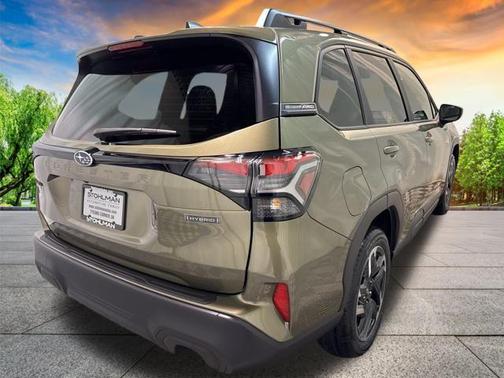 2025 Subaru Forester Hybrid Premium