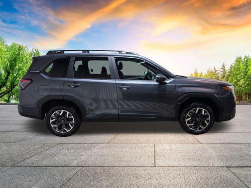 Magnetite Gray Metallic 2026 Subaru Forester Premium