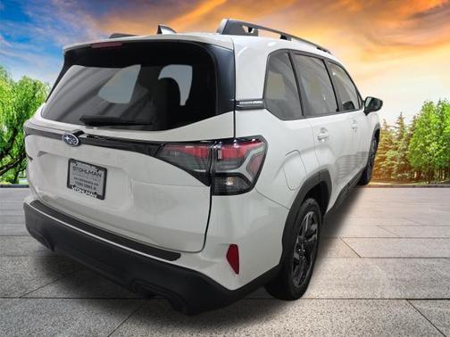 Crystal White Pearl 2025 Subaru Forester Limited