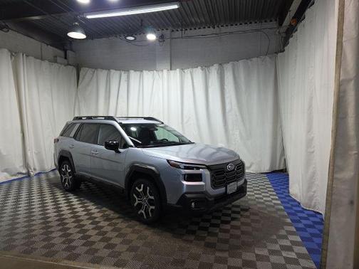Ice Silver Metallic 2026 Subaru Outback Touring XT