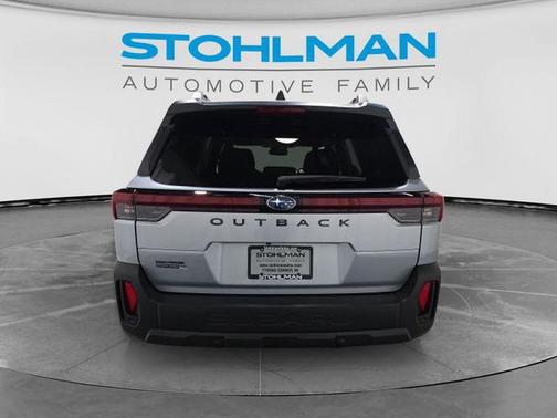 Ice Silver Metallic 2026 Subaru Outback Touring XT