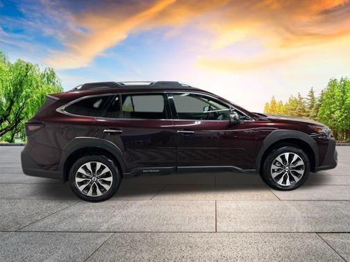 2025 Subaru Outback Touring XT