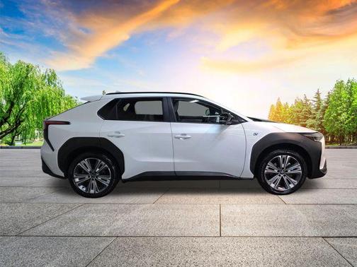 Cosmic White Pearl 2023 Subaru Solterra Limited