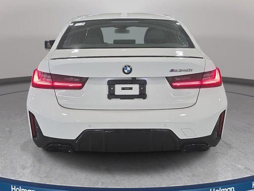 Alpine White 2024 BMW M340 i