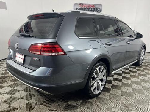 2019 Volkswagen Golf Alltrack TSI SE