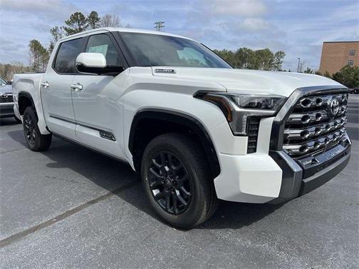 2025 Toyota Tundra Hybrid Platinum