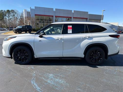 2026 Toyota Highlander Limited