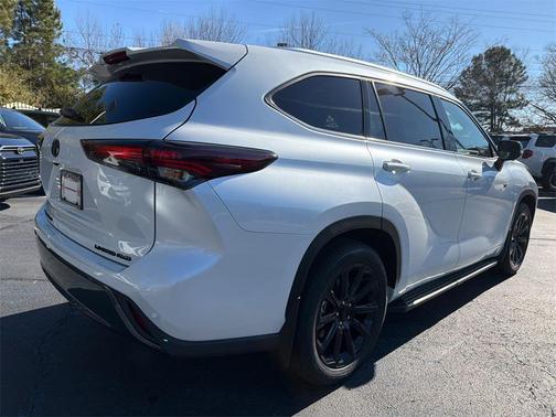 2026 Toyota Highlander Limited