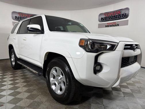 2023 Toyota 4Runner SR5