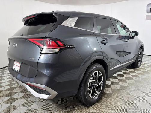 2025 Kia Sportage LX