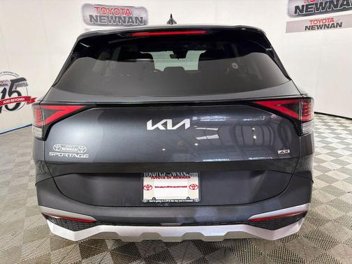 2025 Kia Sportage LX