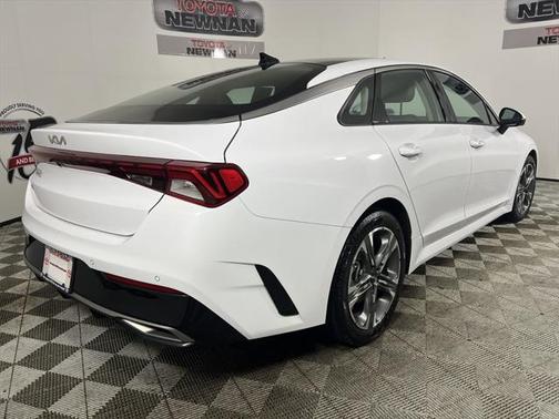 2023 Kia K5 EX