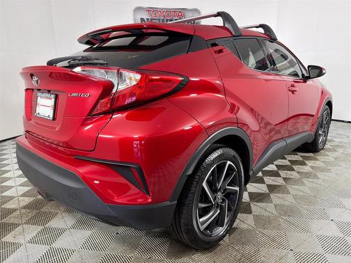 2022 Toyota C-HR Limited