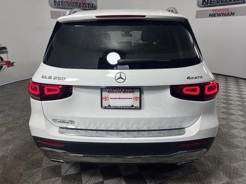2023 Mercedes-Benz GLB 250 4MATIC