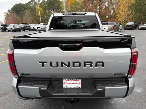 2026 Toyota Tundra Hybrid Platinum
