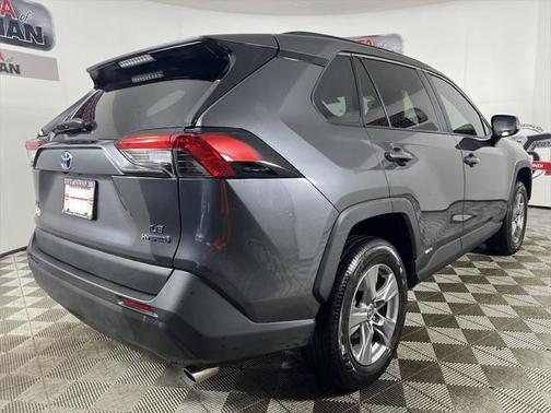 2024 Toyota RAV4 Hybrid LE
