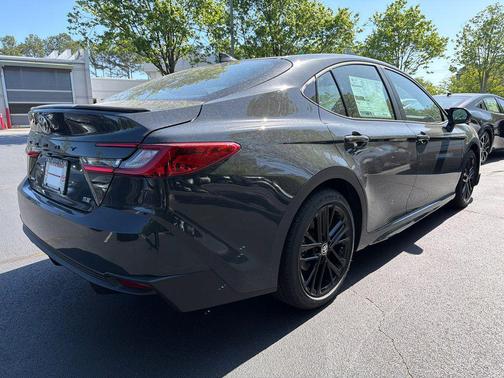 Underground 2026 Toyota Camry SE