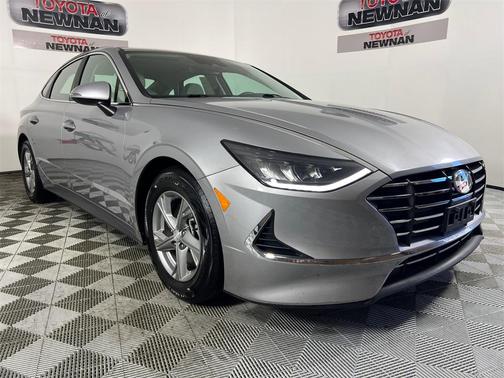 2023 Hyundai SONATA SE