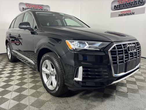 2022 Audi Q7 55 Premium